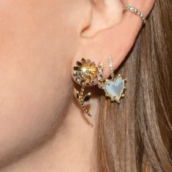 The Last Line Arrow Flower Earring