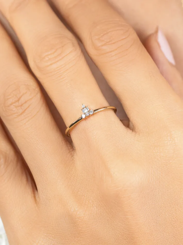 The Last Line Bestie Baguette Birthday Cake Ring