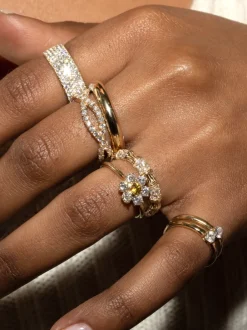 The Last Line Teddy Flower Ring